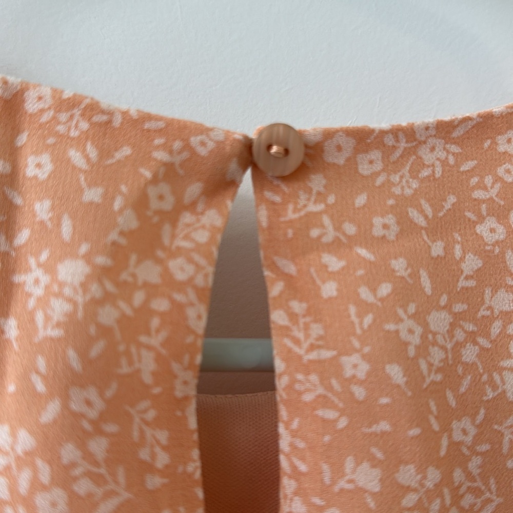 Floral dress - Picture 7 of 9